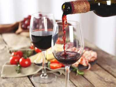 Wine-tasting-1-1024x683